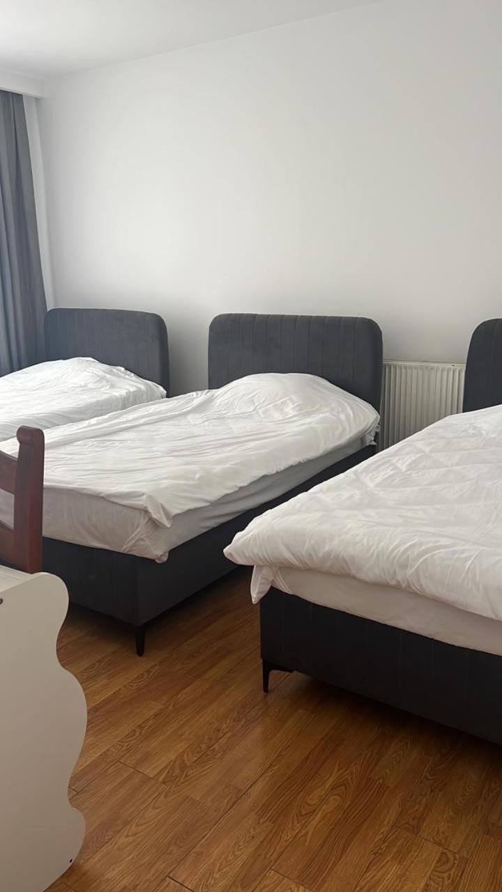 Pristina Kosovo Inn Exteriör bild
