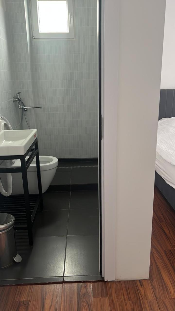 Pristina Kosovo Inn Exteriör bild